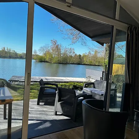 La Perle Verte, En Bord D'etang * Longpre-les-Corps-Saints